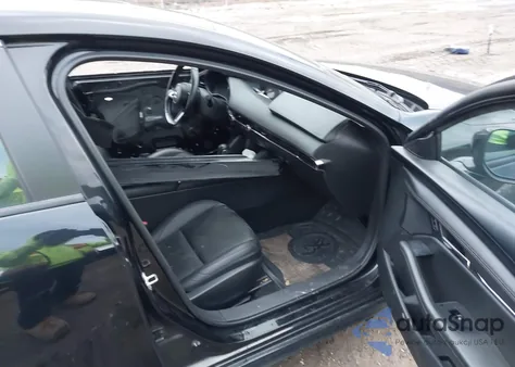 2021 Mazda Mazda3 из США, поврежденный, VIN JM1BPBCL1M1343826